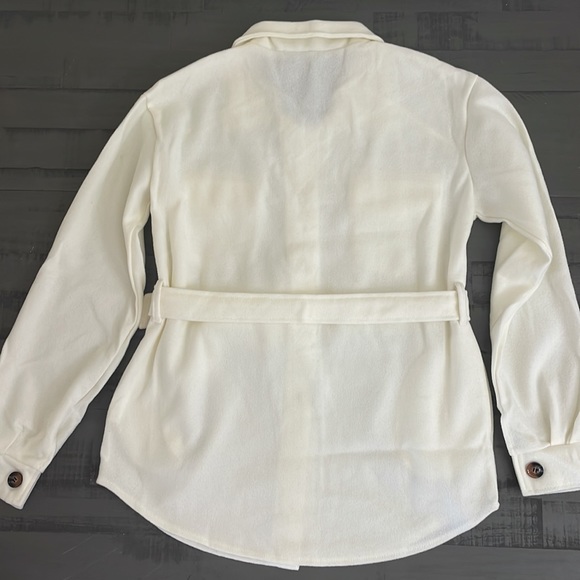 22Cream Pocket Button Belt Chic Boho Brush Utility fitted lightweight shacket - Picture 7 of 8